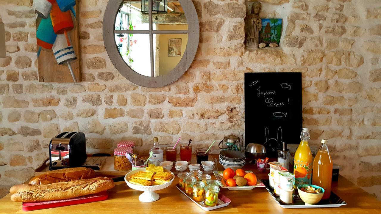 Le Logis De La Poupeliere Bed and Breakfast Vouhé Εξωτερικό φωτογραφία